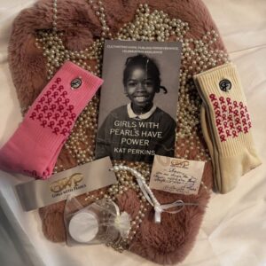 Pearl Strand & Ribbon Socks — Gift Set